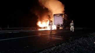 Alachua County Fire Rescue and Gainesville Fire Rescue used 8,000 gallons of water to put out the blaze. Alachua County Fire Rescue and Gainesville Fire Rescue used 8,000 gallons of water to put out the blaze.